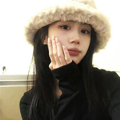 三条黑暗的街道